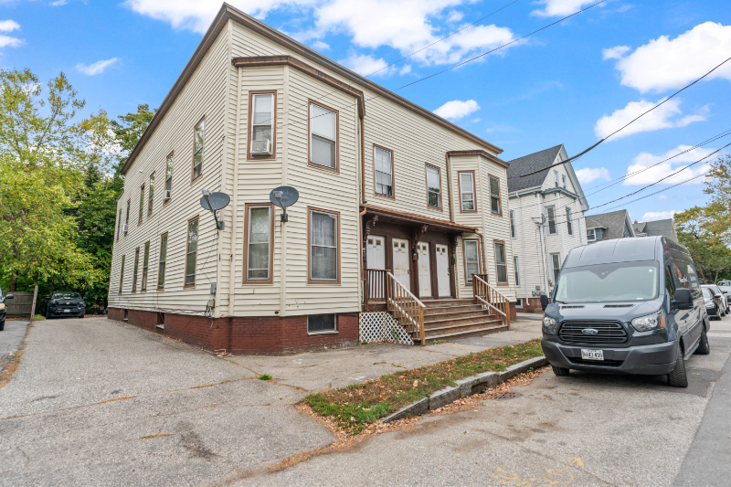 Portland Multiplex: 27 Frederic St Apt B