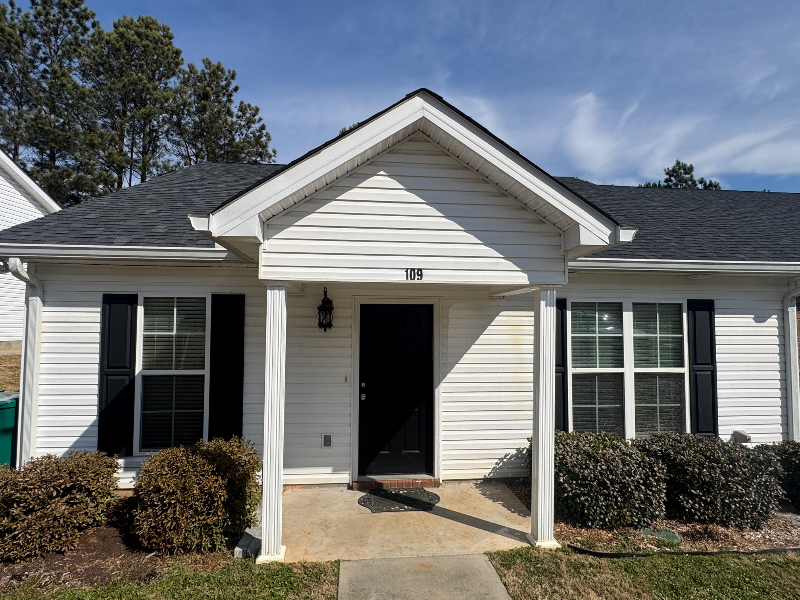 Greenwood Townhome: 109 Dry Branch Ct