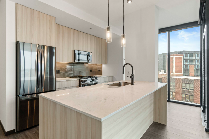 Chicago Condo: 1450 West Randloph