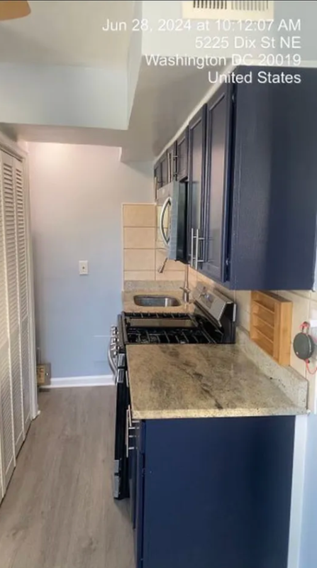 Washington Apartment: 5225 Dix St NE APT 101