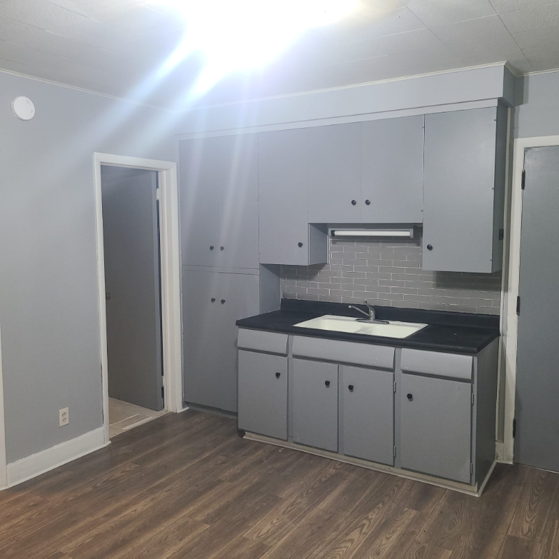 Cleveland Multiplex: 7006 Clement ave, unit 3
