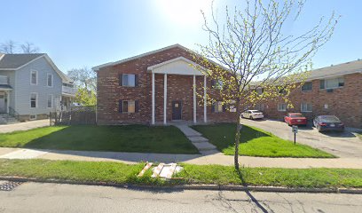 Milwaukee Apartment: 630 S Hawley Rd