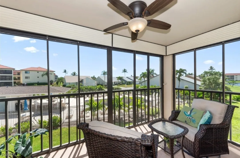Fort Myers Condo: 11540 Caravel Cir