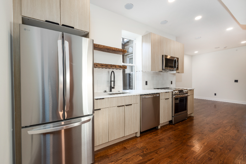 Philadelphia Apartment: 1613 N 33rd St