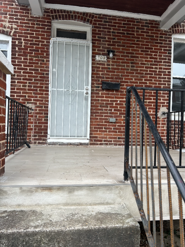 BALTIMORE Townhome: 709 DENISON ST
