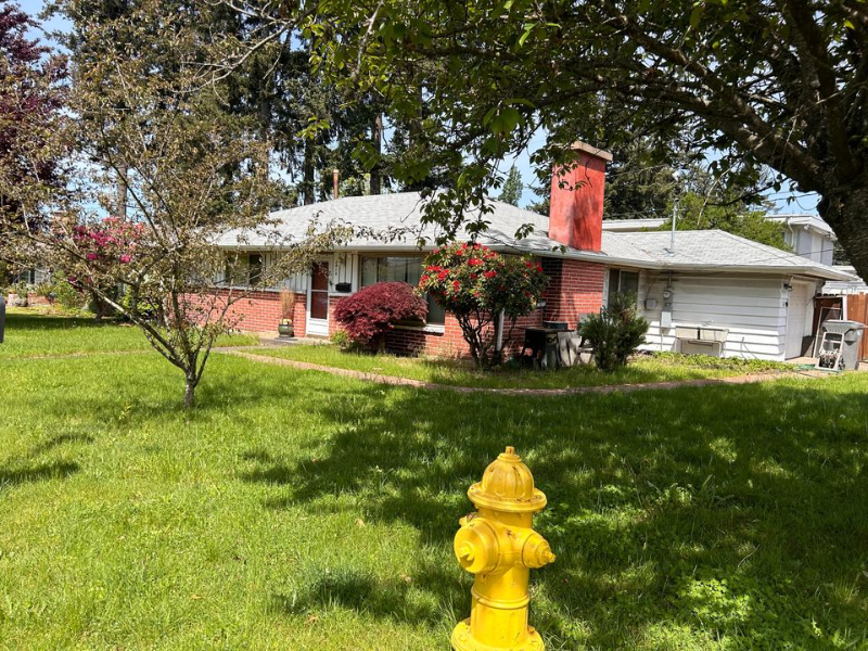 RENTON Single Room: 3414 NE 11TH PL