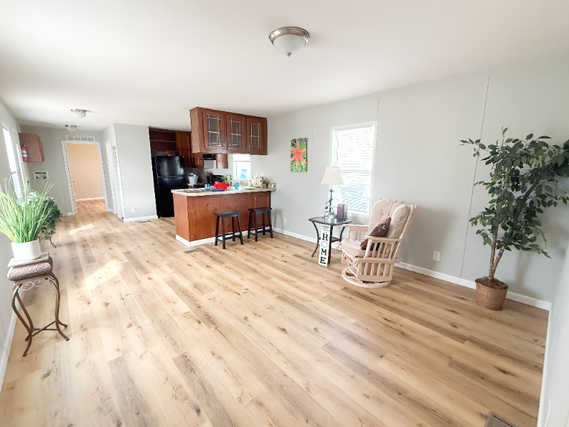 Columbia House: 4410 Brown Station Rd