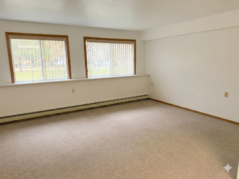 Jasper Apartment: 100 Robert Avenue North