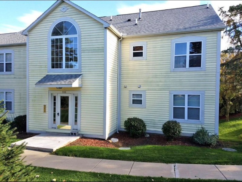Ann Arbor Condo: 2205 S. Huron Pkwy
