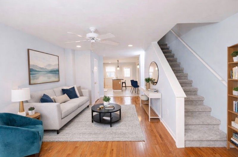 Baltimore Townhome: 3732 Falls Rd