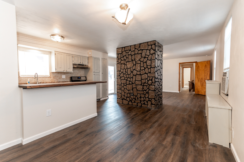 Pittsburgh Multiplex: 217 Kaercher Street