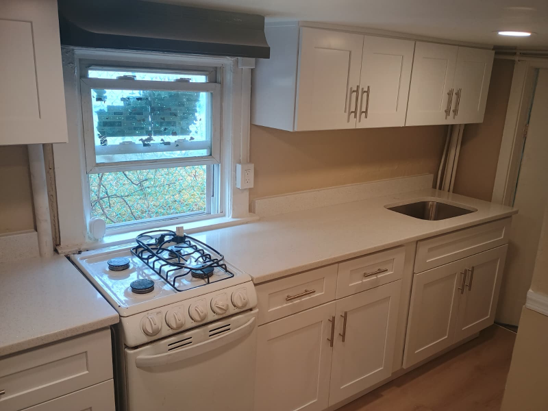 Neptune House: 321 Fisher Ave