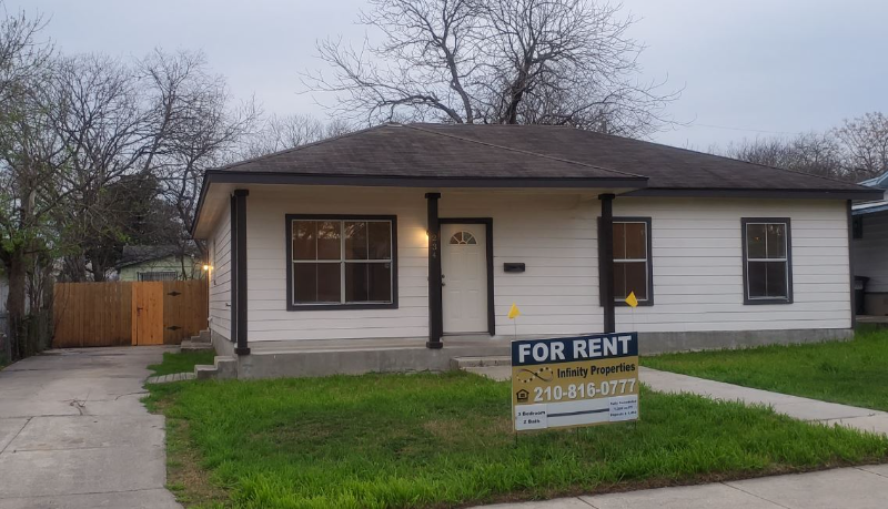 san antonio House: 234 Morningview Dr.