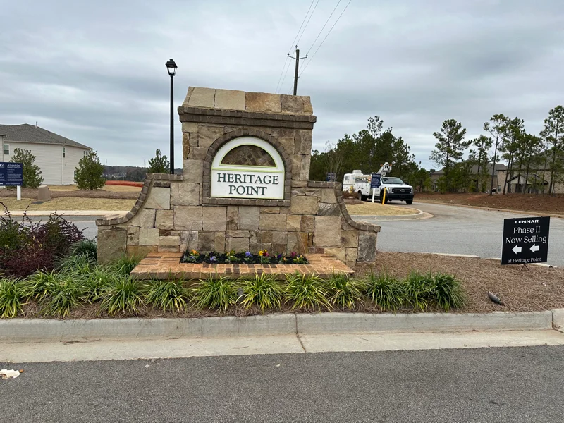 Hampton House: 1112 Holland Dr