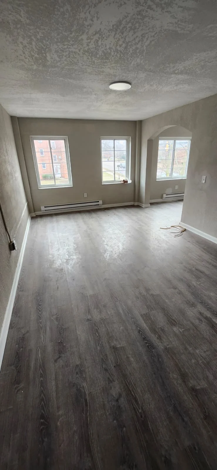 CLEVELAND HEIGHTS Apartment: 2461 Noble Road