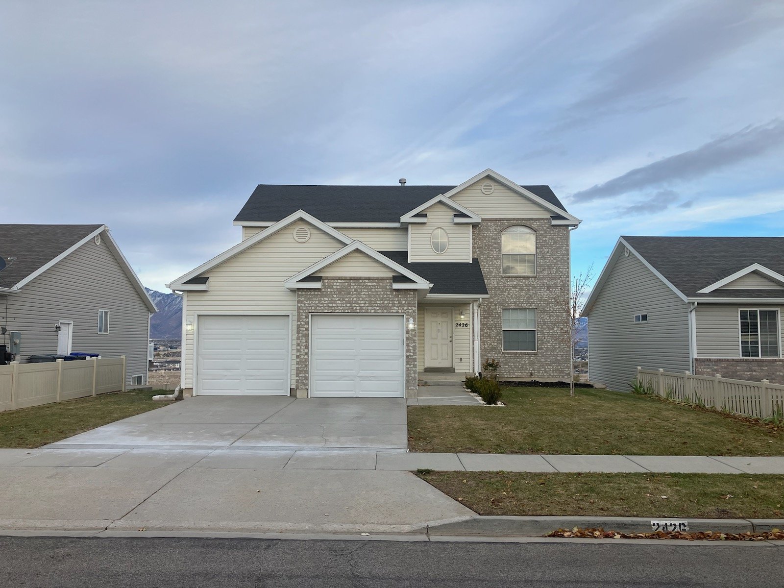 Saratoga Springs House: 2426 N Orchard Way