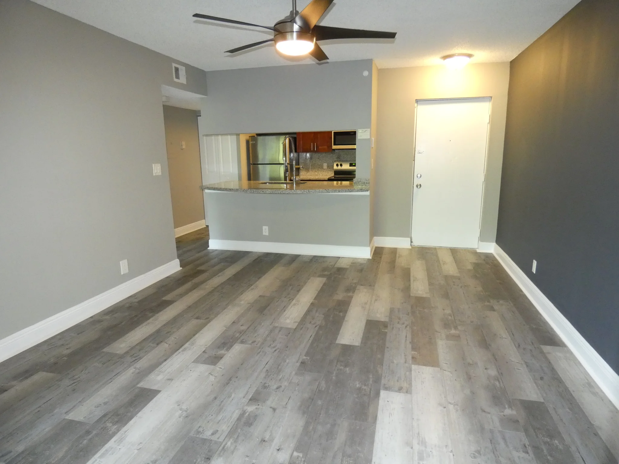 Tamarac Condo: 5740 Rock Island Rd.