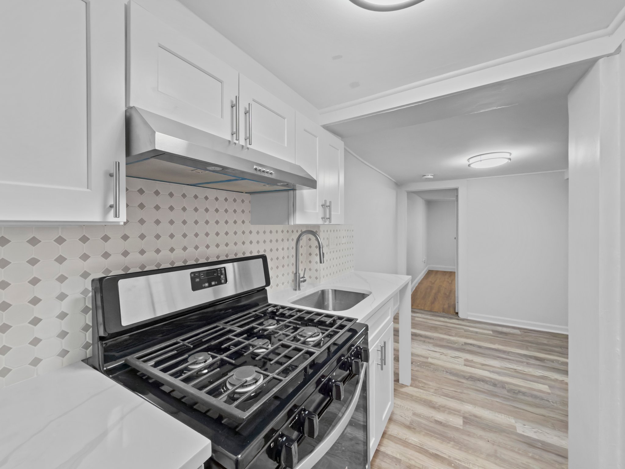 Lawrence Apartment: 375-379 Haverhill St