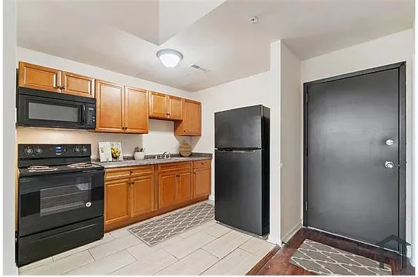 Baltimore Townhome: 317 E. North Ave, Baltimore City