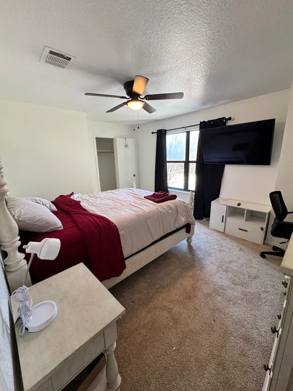 Kyle House: 179 Lexington