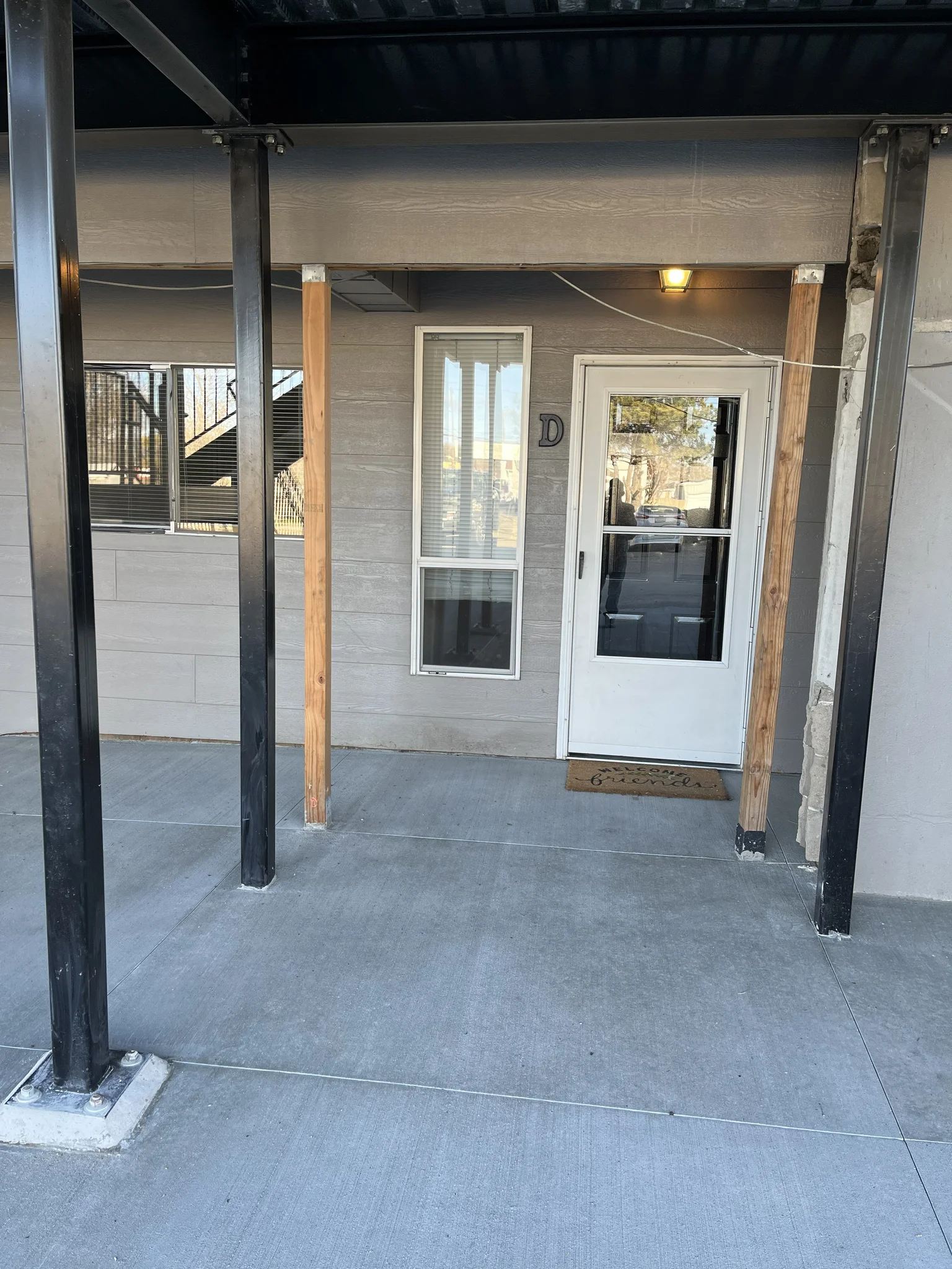 Caldwell Apartment: 109 N Kimball Ave #D