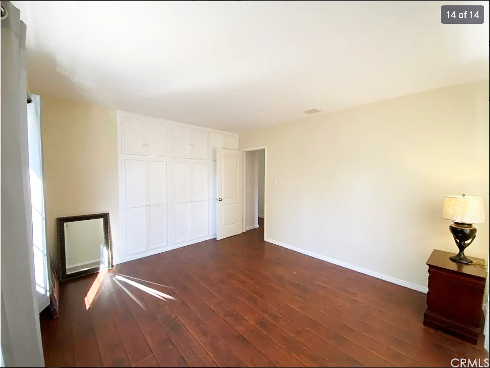 Panorama City House: 14148 Community st