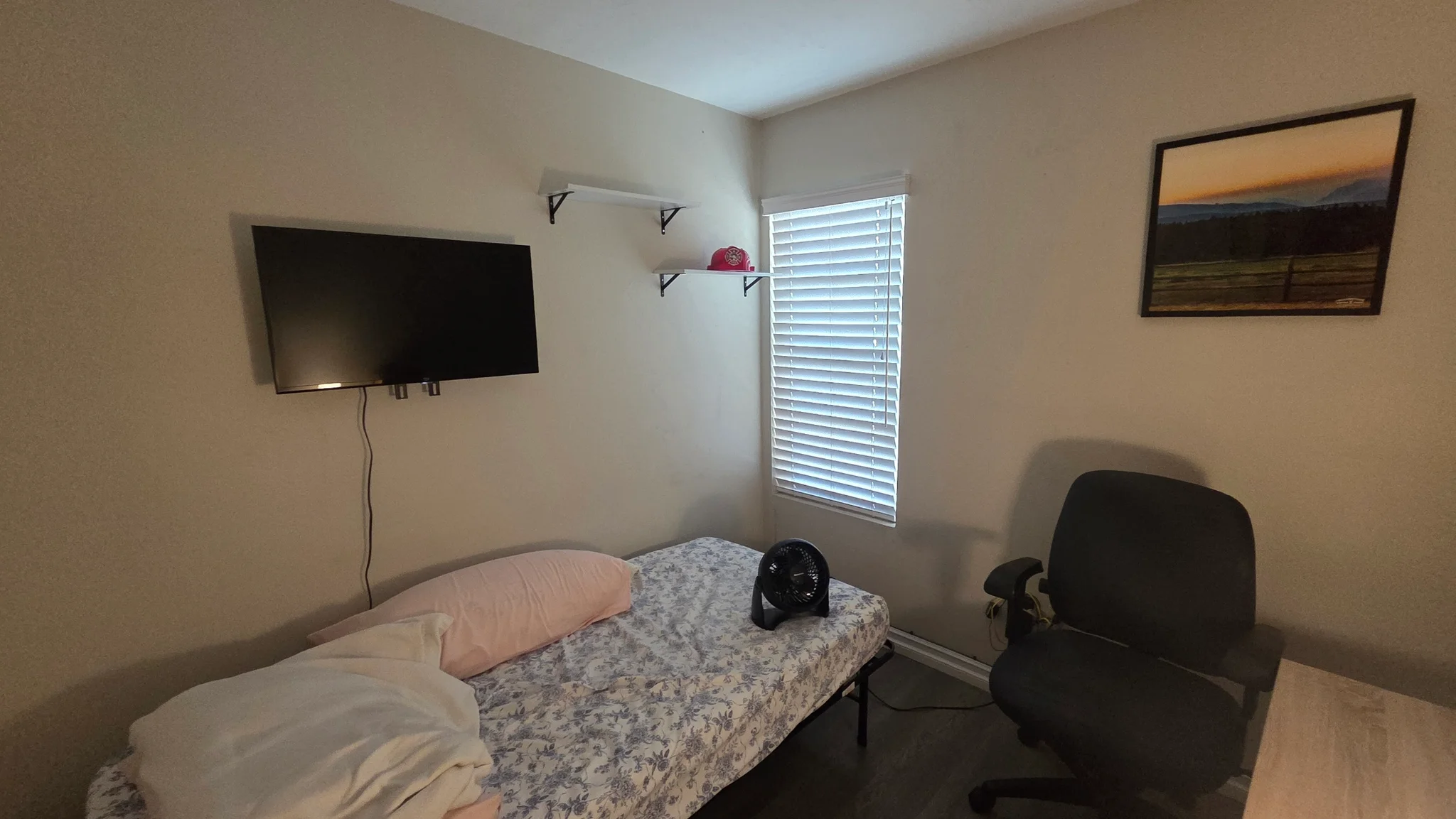 San Diego House: 1322 Carnell Ct