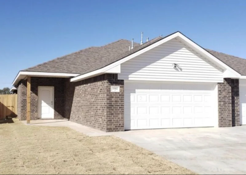 Lubbock Multiplex: 11902 Evanston Ave