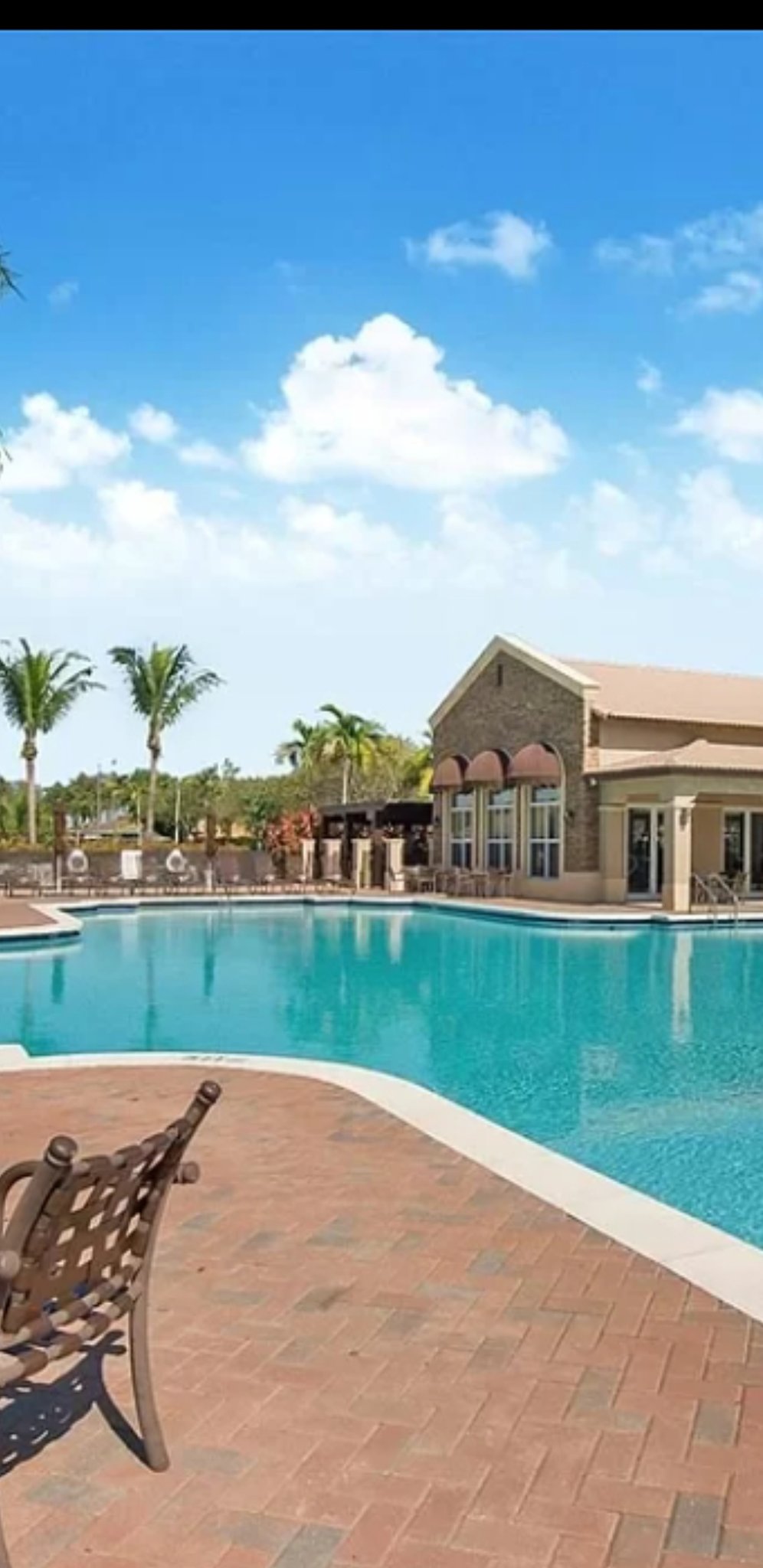 Homestead Condo: 1005 NE 34th Ave