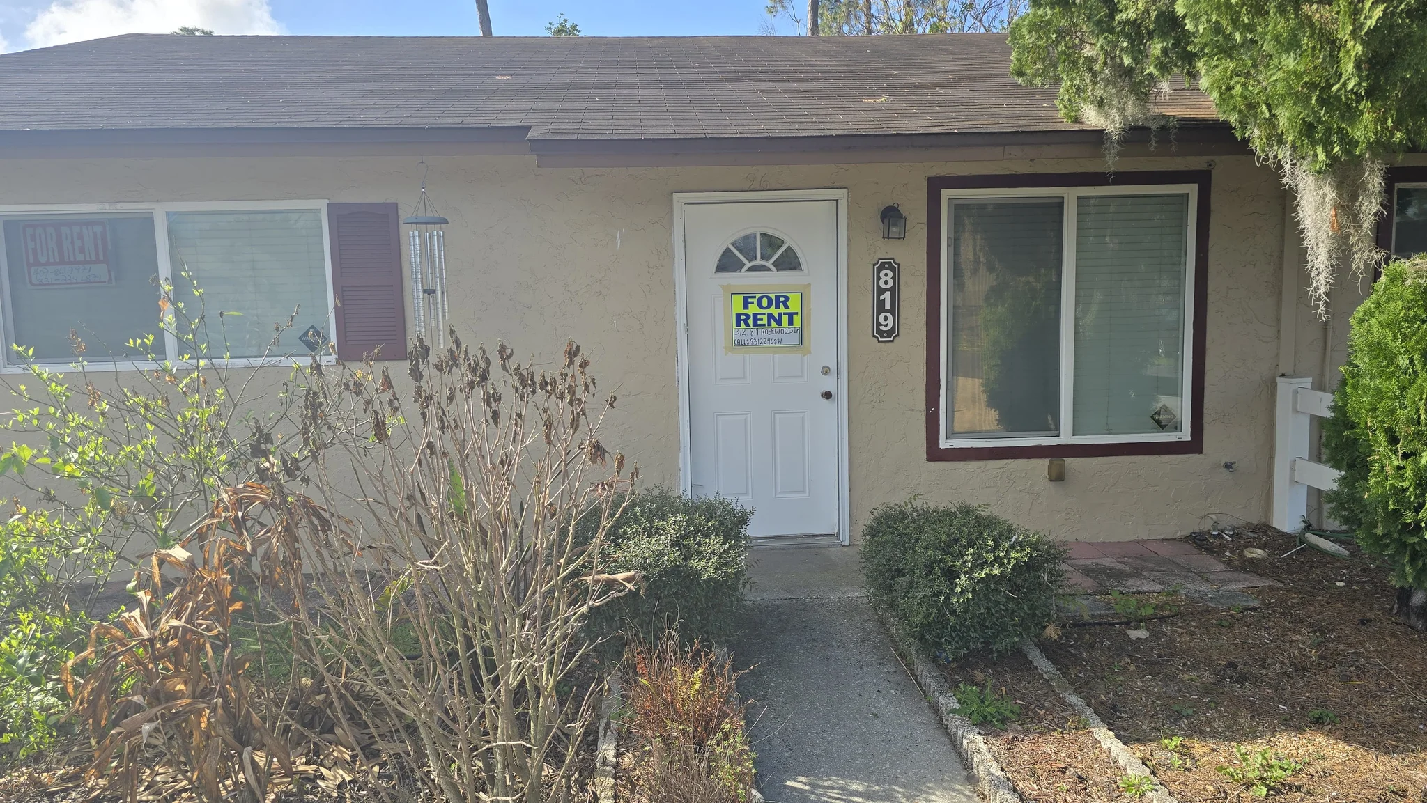 Tavares Condo: 819 e rosewood lane