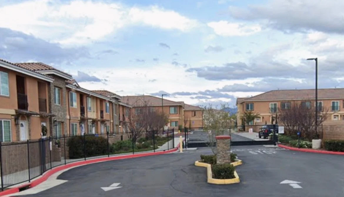 Fontana Condo: 16425 Arrow Blvd