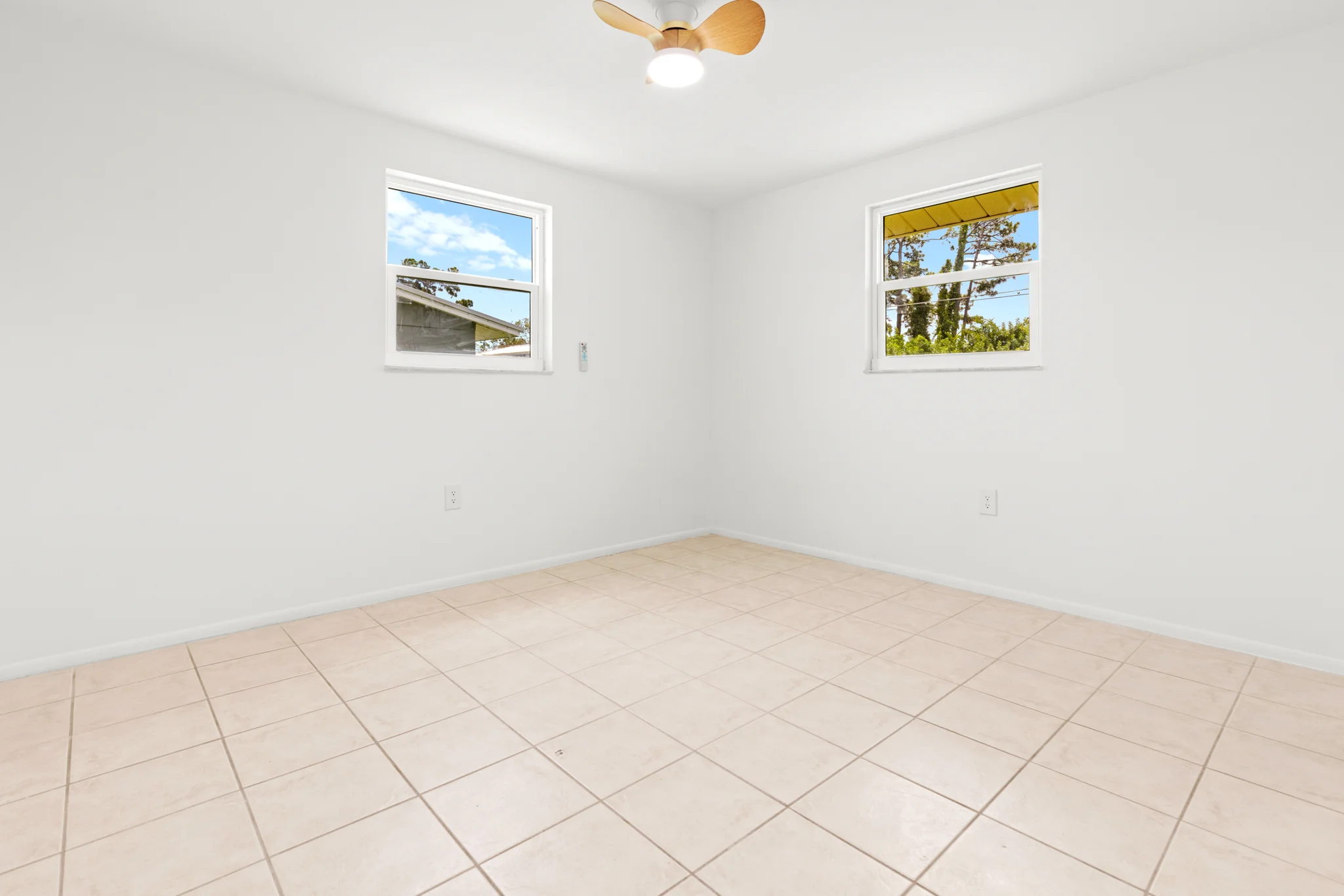 Port Charlotte House: 1057 Tropical Ave. NW