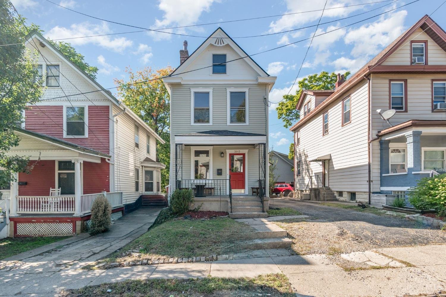 Cincinnati Other: 3013 Marshall Ave