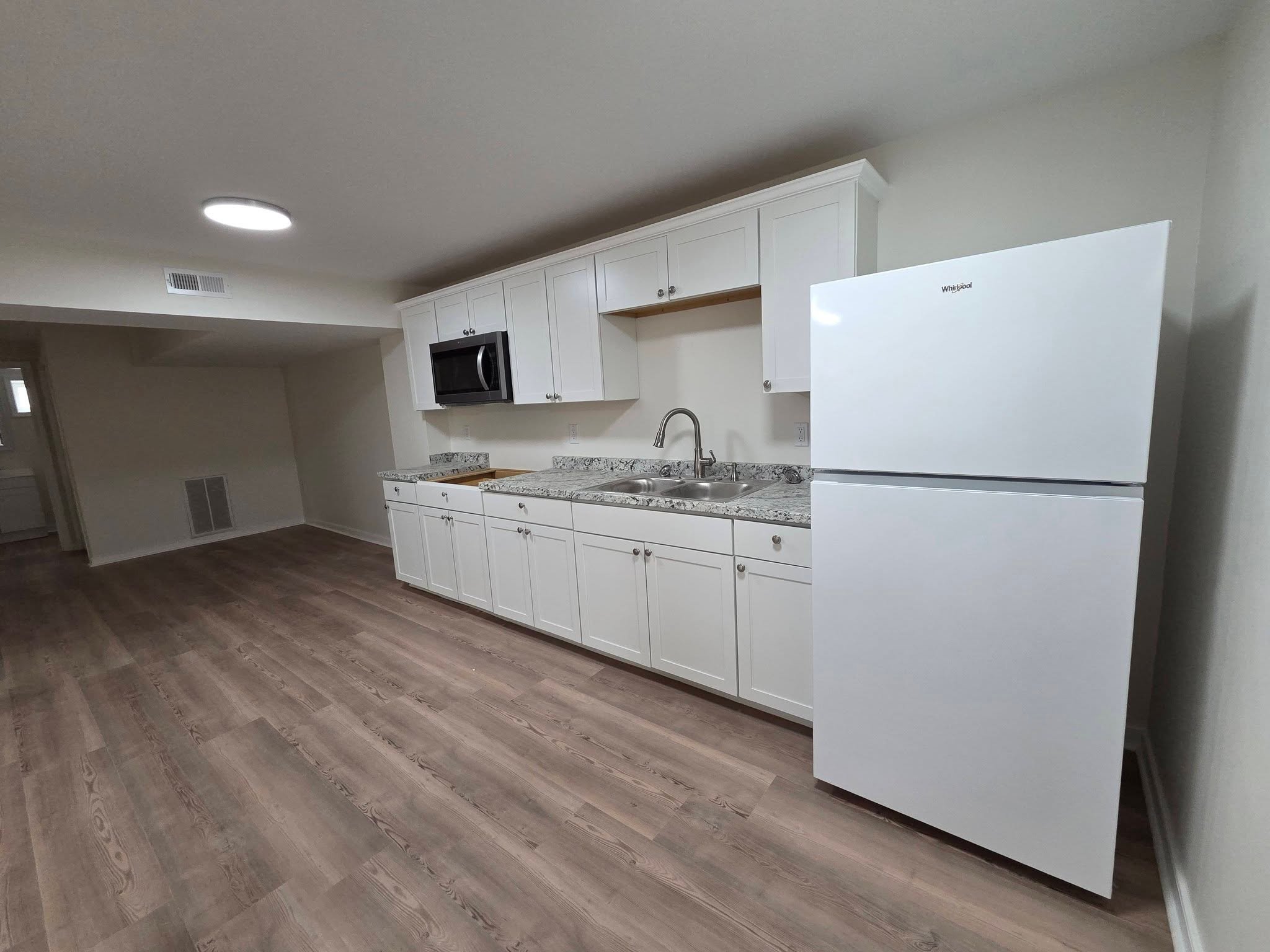 Richmond House: 5506 Campbell Ave