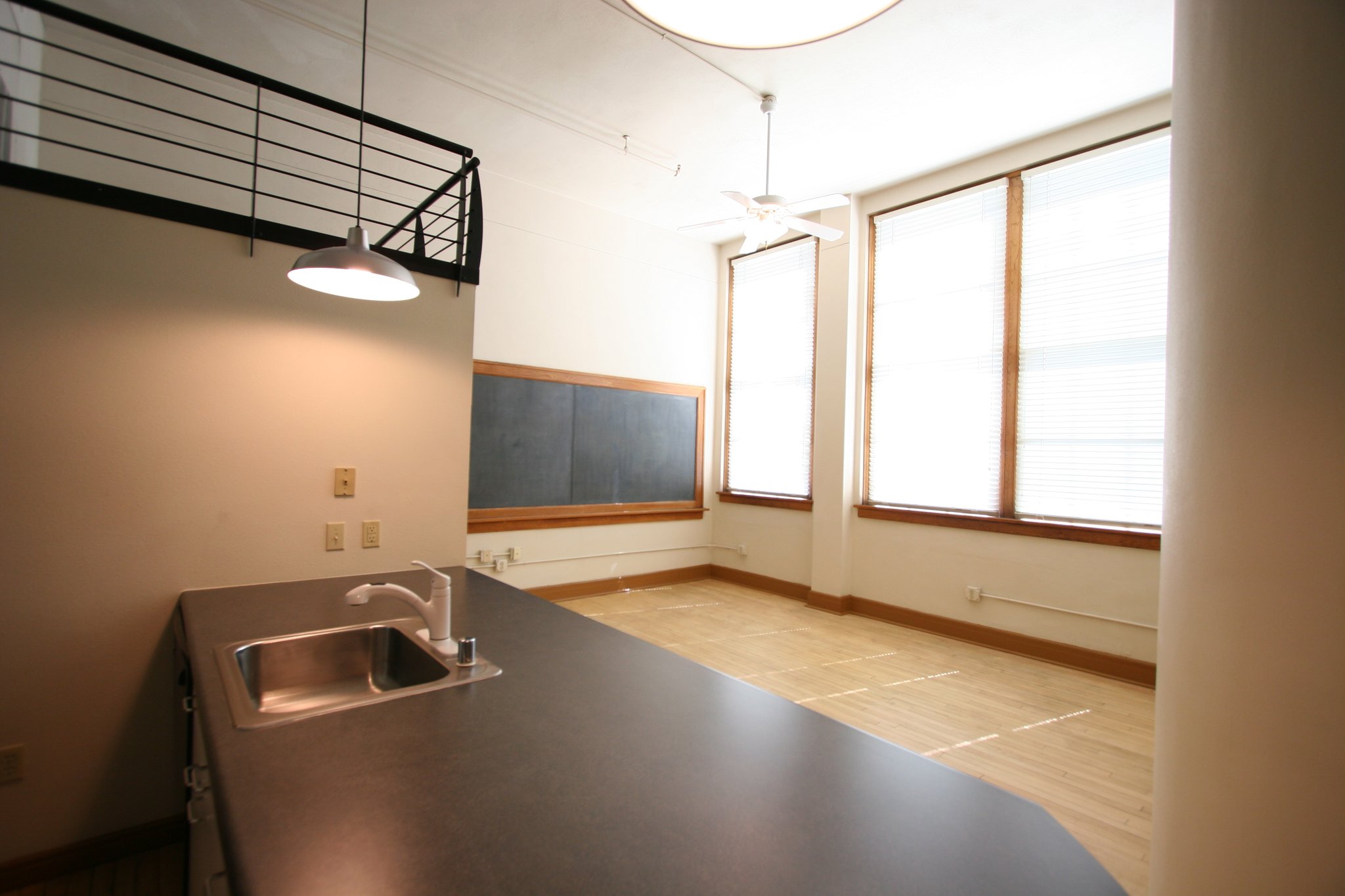 Albuquerque Condo: 100 Broadway NE