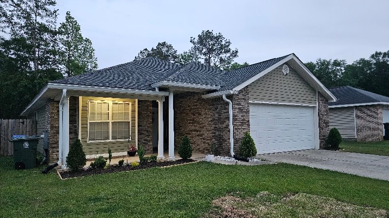 Dothan House: 109 Yuri Dr