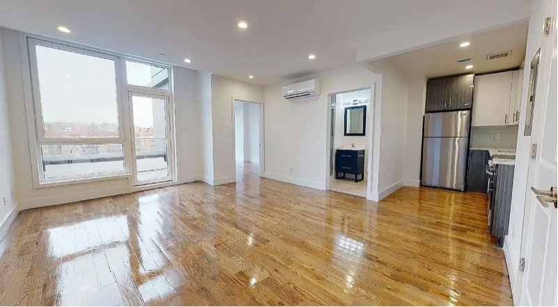 Jamaica Apartment: 13828 Queens Blvd