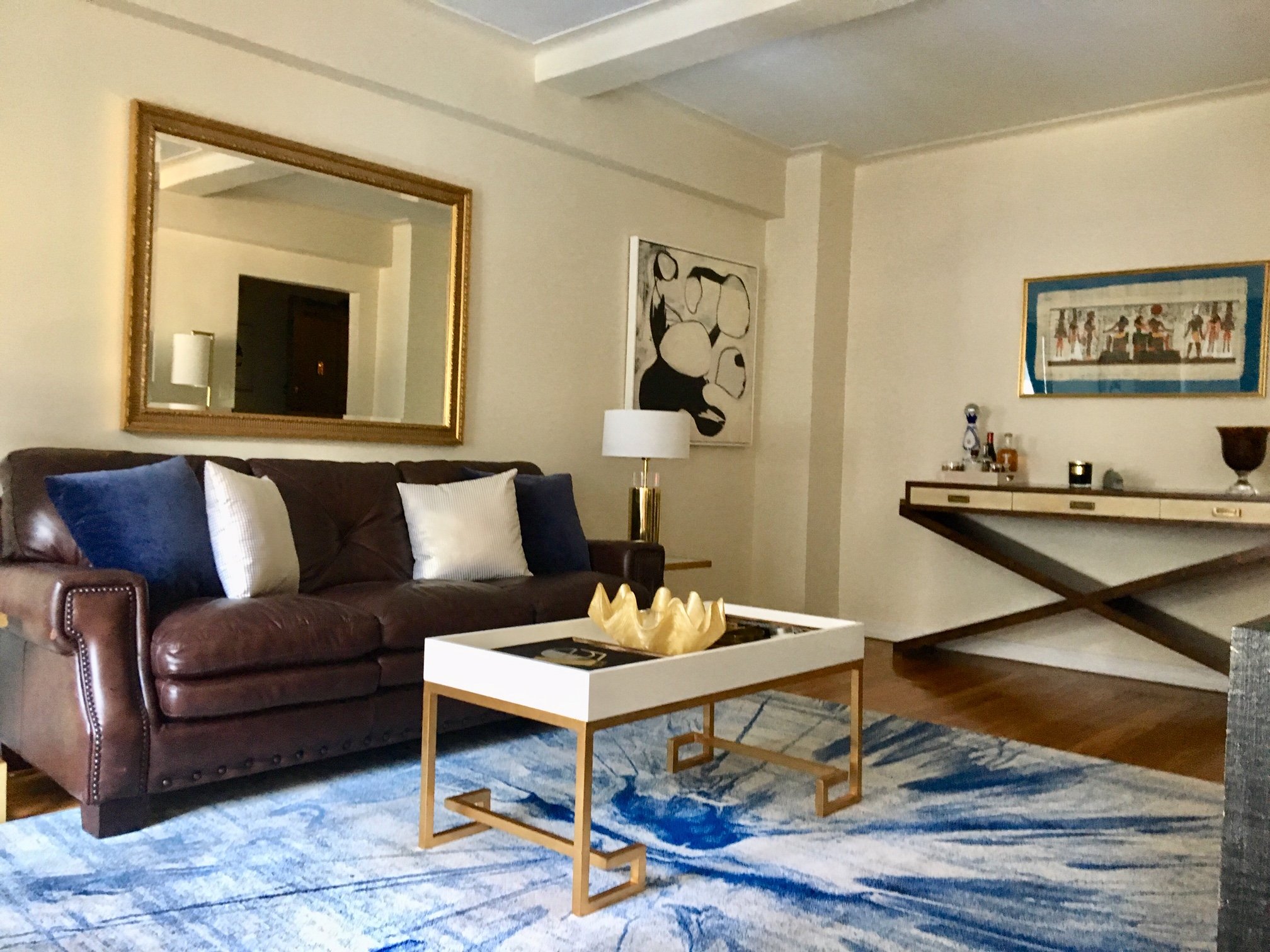 New York Apartment: 227 East 57th Street, 14C