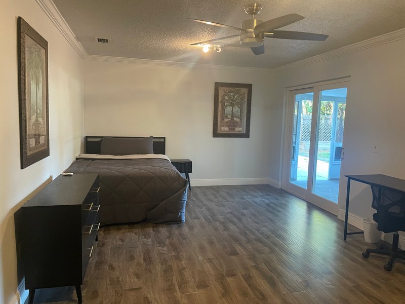 Melbourne House: 3115 Marshall Drive