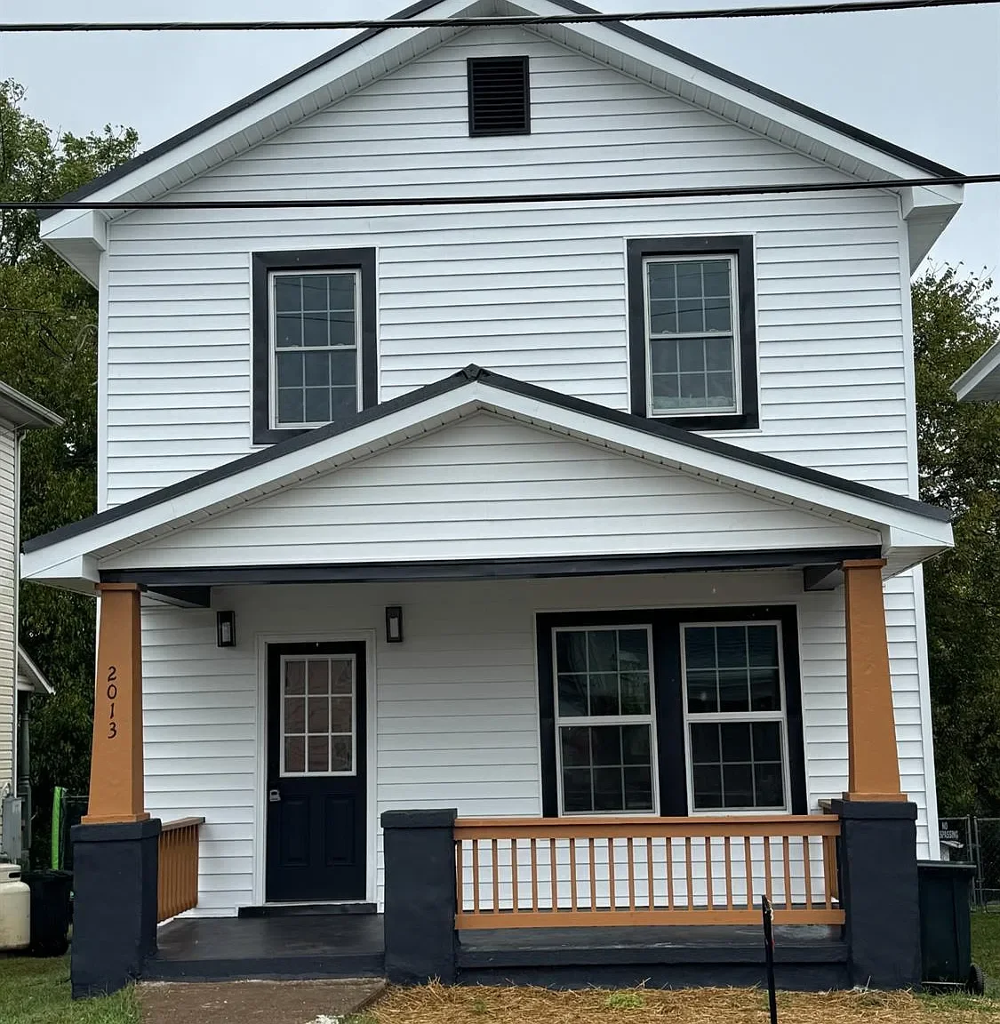 Lynchburg House: 2013 Poplar St