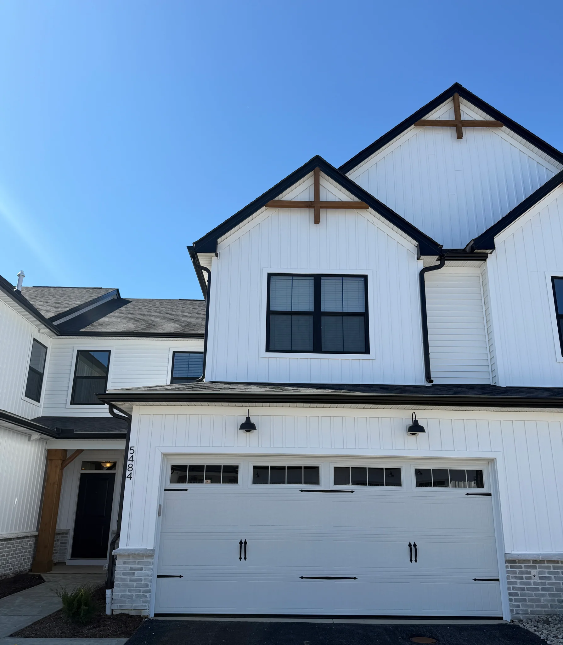 Powell Townhome: 5484 Fawnsbury Ct