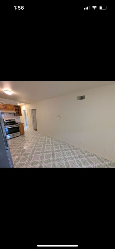 Oakland Apartment: 322 Peralta St