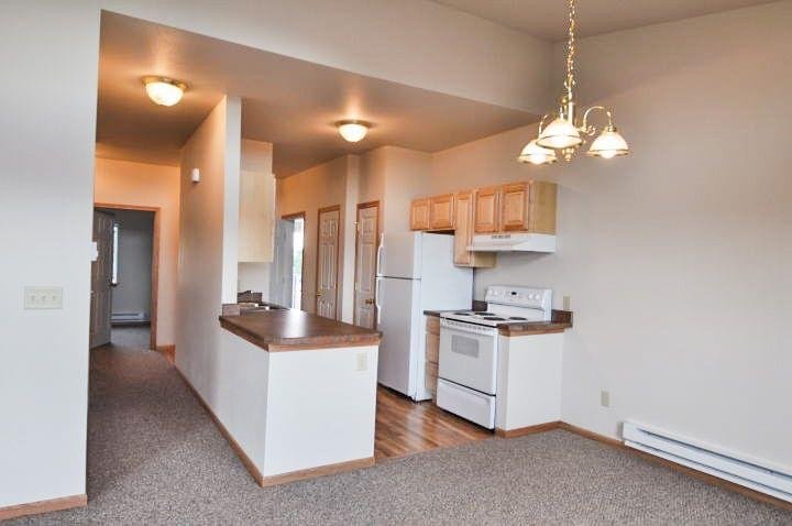 Billings Apartment: 640 Lake Elmo Dr