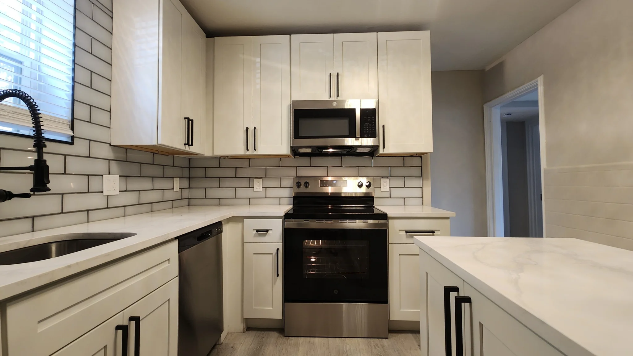 Clayton Apartment: 803 Westwood Dr