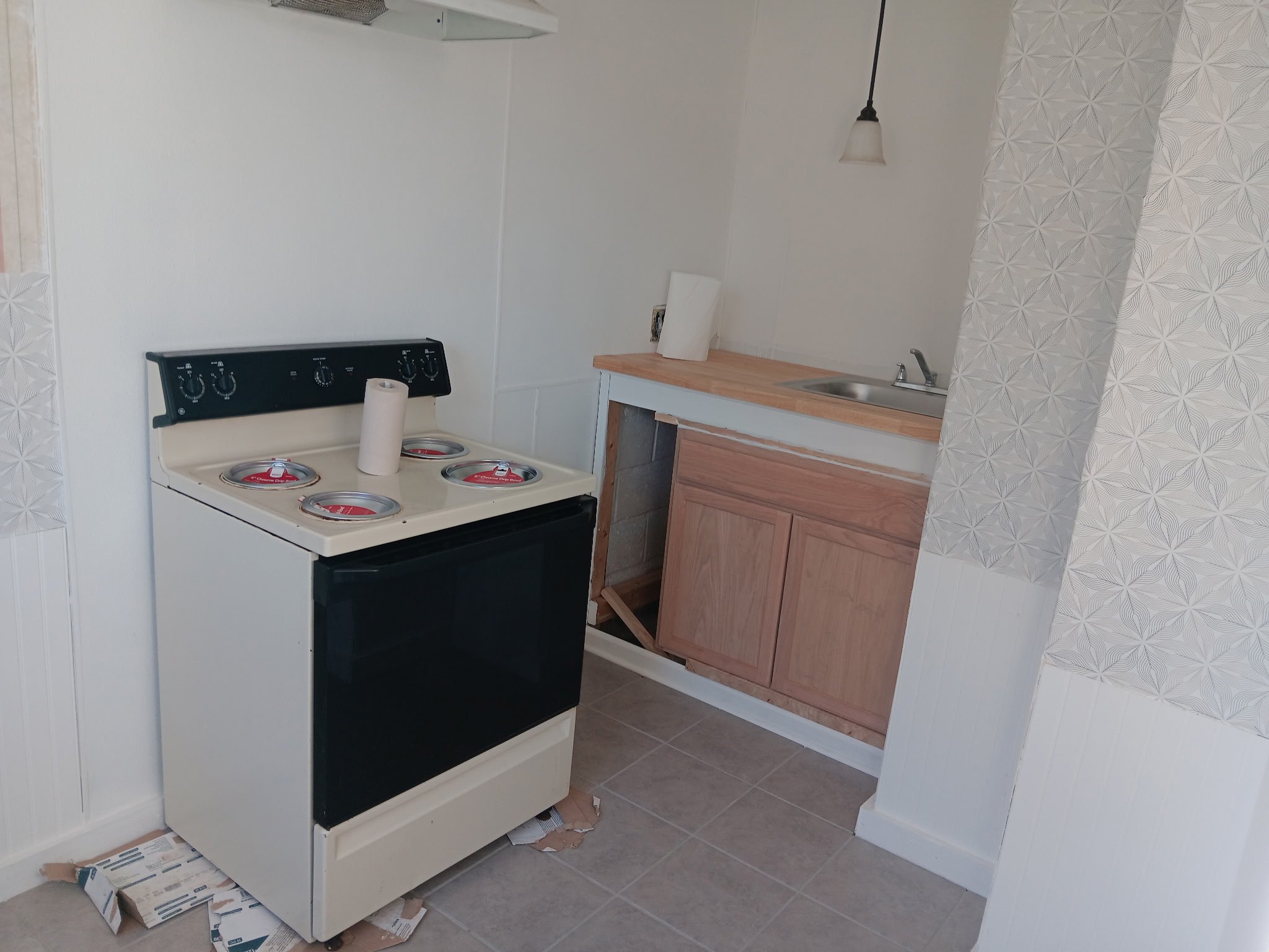 Savannah House: 803 Bowden St