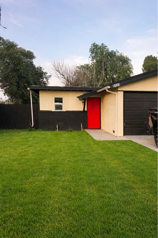 Riverside Multiplex: 2123 Down St