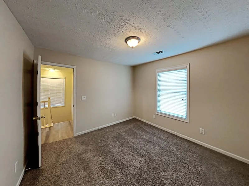 Marietta House: 1217 Everwood Dr SW