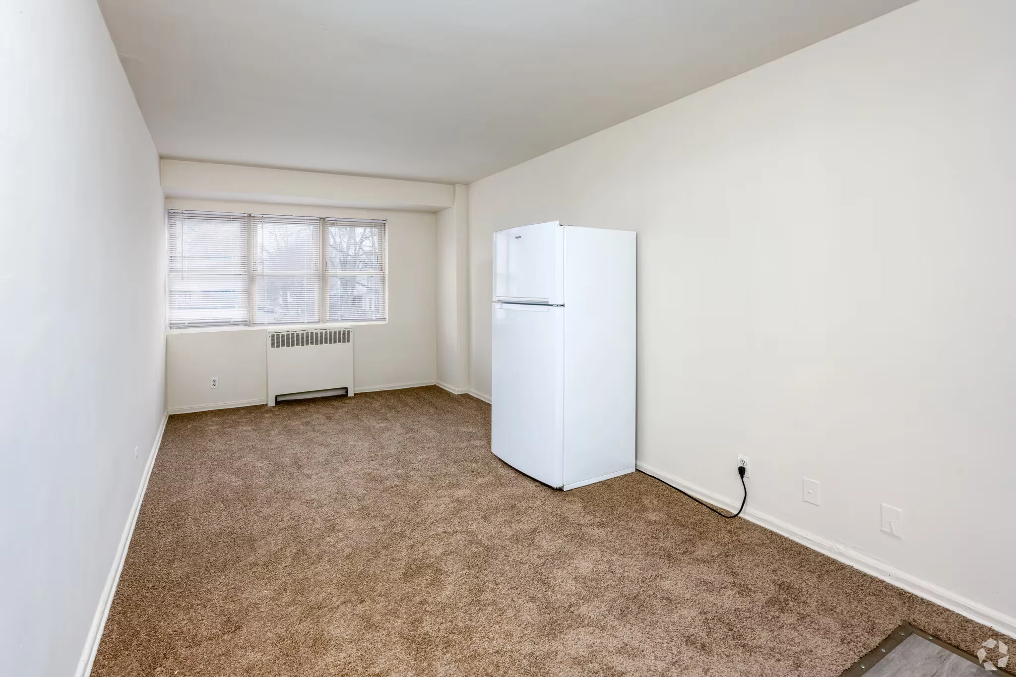 Washington Apartment: 3435 Holmead Pl NW