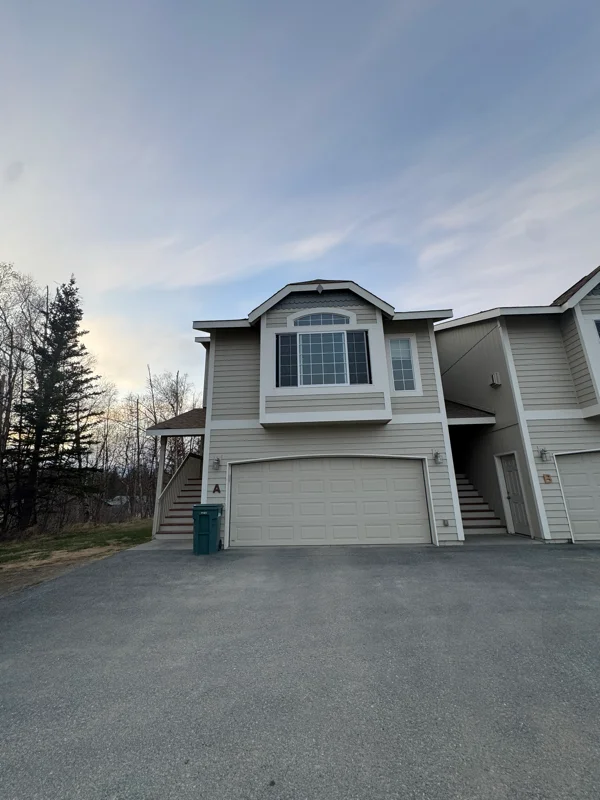 Palmer Condo: 1840 N Monte Vista Dr