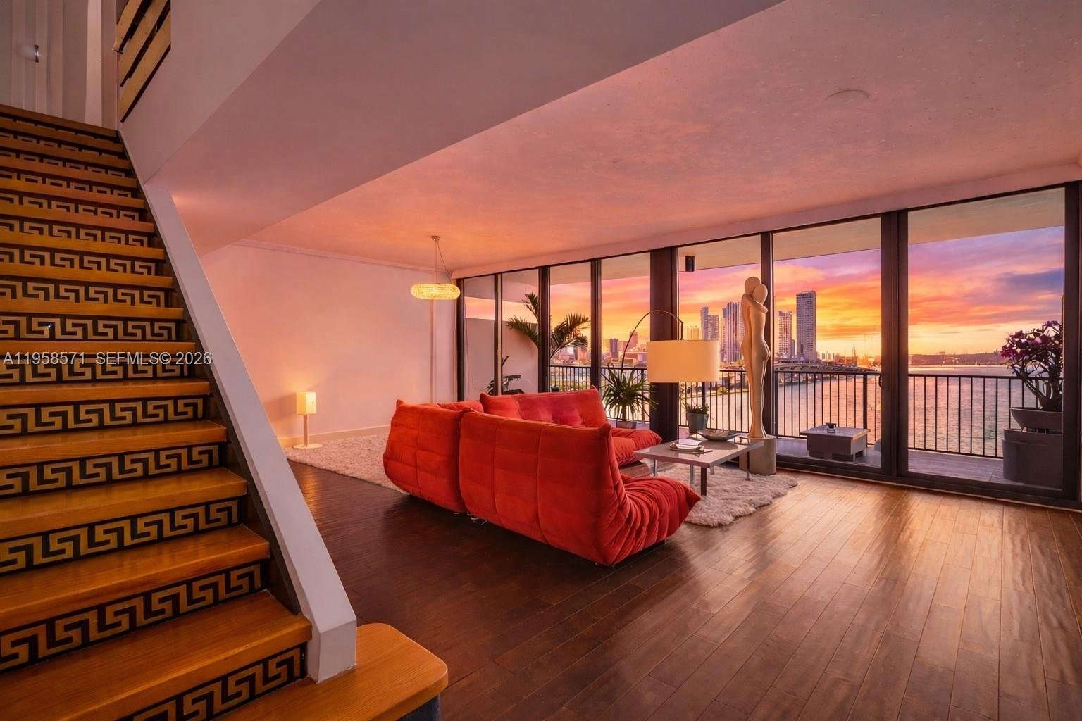 miami beach Condo: 1000 Venetian Way